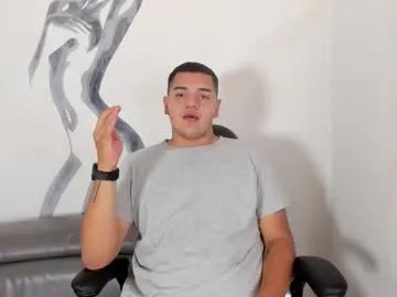 nathangrand_ — at goal #gay  #chubby #bwc  #submissive #smallcock [299 tokens remaining]