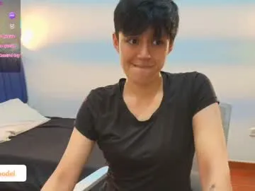 naty_lux19 — [21 Left] KISSES TO DILDO #c2c #pvt #young #cum #shorthair
