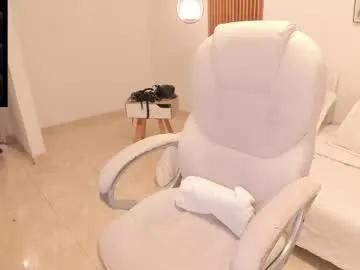 nebula_soul — Domi in my boobs  [19 tokens left] 