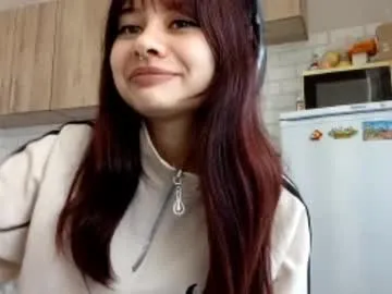 nevadakeizer — Goal: stand up and turn around | It's my 1st day, im #new here and so #shy , hope you like my #skinny body and #cute face [24 tokens remaining]