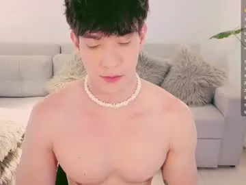 neythan__blaze — GOAL: lest make me CUM #1 [777 tokens remaining] Welcome to my room! #muscle #edge #lovense #party #smoke