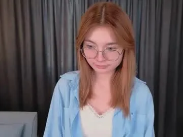 nicole_carters — GOAL: For a good start of the show [35 tokens remaining] Welcome to my room! #shy #skinny #teen #18 #new