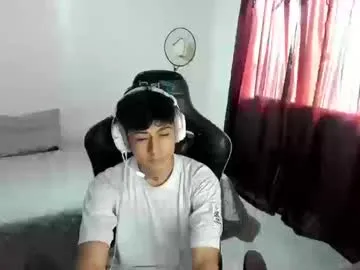 nieltg — Hey! Welcum im back #18 #latino #bigcock #gay [986 tokens remaining]