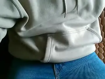 nineinches2222 — horny, play with me please... cum at goal  #bigcock #bigdick #cum #british #fpvt [1000 tokens left]