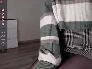 noelleneptune — welcome to my room let's have some fun - Goal: HEY! Let's have fun LUSH IS ON [1000 tokens left]  #pvt #shy #trans #anal #cum