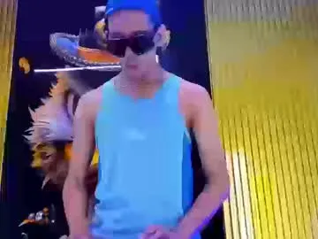 noha_deluxe — Freechat on Chaturbate