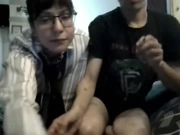 nosotroscalien3 — Freechat on Chaturbate