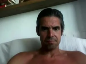 nudebeach222 — Freechat on Chaturbate