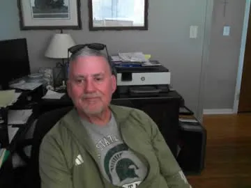 ohfukitsbob — Daddy Needs A Whore, This Morning!!!