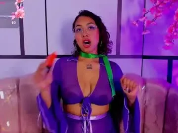 olivejoness_ — GOAL: sexy girl dance [15 tokens remaining] Today I am here to please and learn #glasses #bigboobs #mommy #hairy #milf