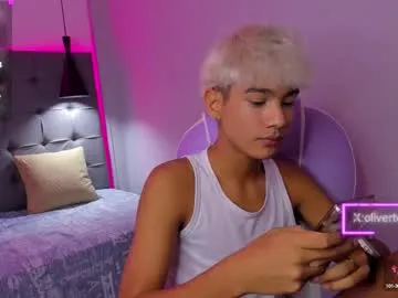 olivertwinky_ — GOAL: Show dick + Play with my cock [98 tokens remaining] Welcome to my room! #twink #18 #teen #bbc #lovense