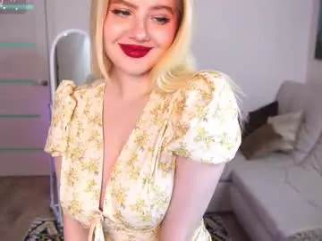 oliviabr0wn — Welcome to my room !Lets have fun with Me !  // GOAL: massage and bounce boobs  [123 tokens left] #bigboobs #teen #new #bigass #blonde