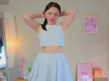 oliviakis — My name is Olivia  // GOAL: I look like Marilyn Monroe in this skirt^^ [37 tokens left] #18 #new #shy here, glad to see you all Im shy a bit of my #smalltits but love to  #tease