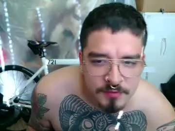 papinchnch13s — Papinchnch13s's room #gay #cum #tatted