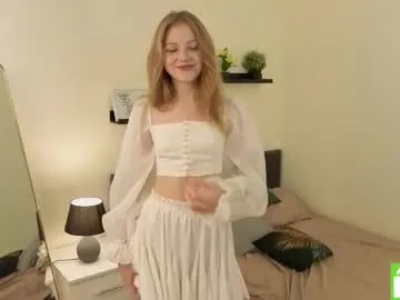 patricia_perry — GOAL: toy control 2 m  [0 tokens remaining] Welcome to my room! I`m Vicki, newbee here, but let`s make some fun! ^^ #new #18 #shy #teen #natural
