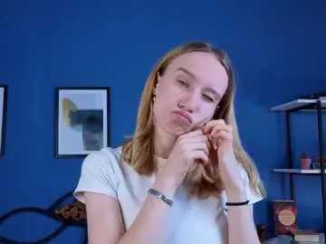 patsy_lewis — GOAL- Shoooow my ass close up I'm new here is my first day ! #new #shy #skinny #18  #bigass [158 tokens remaining]