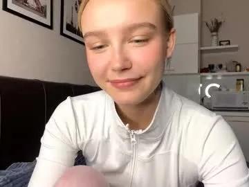 paztumminello — Goal - Take off my cute pants + look at the panties close up My name is Lola. #new #18 #shy #teen #natural [323 tokens remaining]