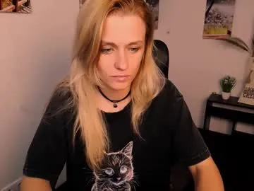 peppymia — #new #sweet #cute #nonude #shy [2683 tokens remaining]