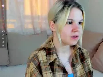 petalwings — Lick my fingers #new #18 #teen #natural #skinny [23 tokens remaining]