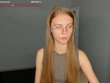 phoebepaw — Welcome to my room! Let's enjoy the rest of the moments together. - Goal: Take off shorts. [30 tokens left] #skinny #young #squirt #blonde #smalltits
