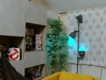 pinkandy — Anal with Fuck machine 111/222/333 for make me wet #anal #italian [1000 tokens left]