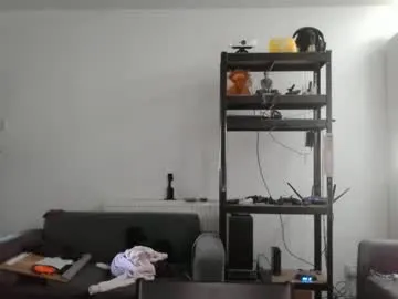 pinkwife97 — Pinkwife97's room [Goal: 171/2000 tokens]