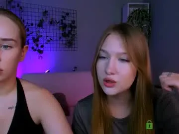 playful_sophie — shake ass #shy #18 #nonude #blonde #bigass [555 tokens remaining]