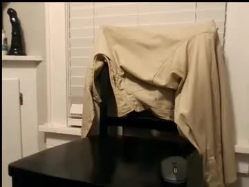 playswithbutt — Freechat on Chaturbate