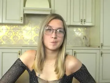 primrosegartrell — Goal: see on my hot bra, today they very sexy #18 #new #shy #bigass #cute [100 tokens remaining]