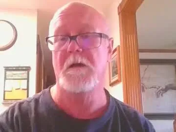 pussylover1365 — Freechat on Chaturbate
