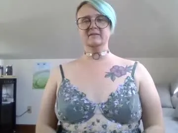 queerlyjaz — Come Be Naughty, Short & Horny Enby - Goal: Get into lingerie [245 tokens left] #trans #nonbinary #curvy #chubby #bigboobs