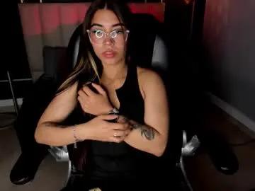 raven_dooll — GOAL: Body tour [155 tokens remaining] Careful... my body's a weapon, and you're my target  #cosplay #fit #blowjob #bigass #muscle