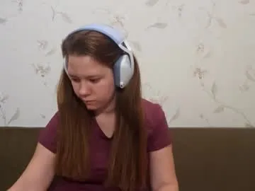reginiathornton — Goal: I will show you myself and do it sexy! ^^ i am new and trying to do my best here!  #18 #new #teen #bigass #bigtits [0 tokens remaining]