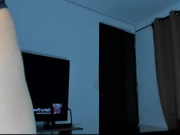 renatajones7 — GOAL: Play titts [86 tokens remaining] Follow me love Make me tremble until I reach my rainy orgasm #bigass #squirt #anal #latina #tattoo