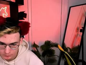 rico_steel — GOAL: dancing the macarena shirtless. [110 tokens remaining] Welcome to my room! #18 #teen #lovense #new #muscle