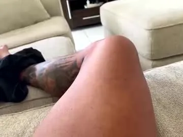 riskyshowoff — Freechat on Chaturbate