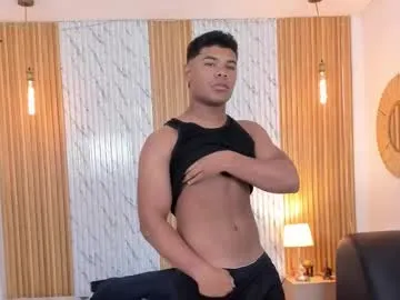 rob_jordan — Hello everyone, EXERCISE ALL NAKED  . #new #bigcock #Latino #brunnete #cum [289 tokens remaining]