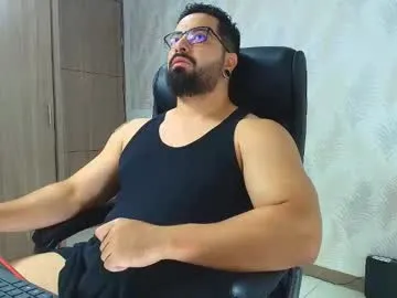 robby_k — Goal: CUM show  [555 tokens left] #bigcock #muscle #cum #bigass #daddy