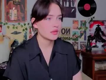 rochelrosensteel — GOAL: salto [0 tokens remaining] Welcome to my room! #feet #new #piercing #nonude #slim