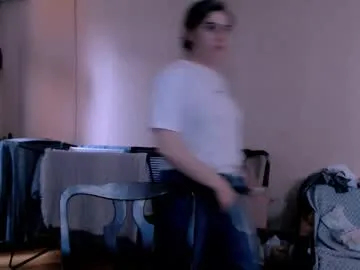 roselina_ — GOAL: twerk and show ass [222 tokens remaining] Welcome to my room! #new #bigboobs #lovense #hairy #18