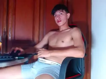 rowanboy23 — GOAL: Sexy Dance [300 tokens remaining] Welcome to my room! #feet #blonde #redhead #lovense #new