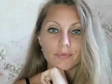 roxyfox18x01 — Love C2C in PVT)Guys, support me with a tip)