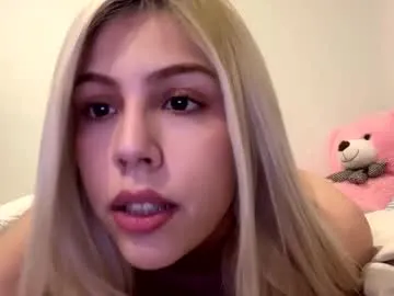 roxyyrebel — My First Day! Bra off #new #young #18 #teen [143 tokens remaining]