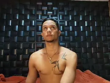 roy_barney — GOAL: You are very sexy Roy [155 tokens remaining] Every tip is appreciated, so we will meet the goal and have fun more #muscle #bigcock #latino #lovense  #bigass