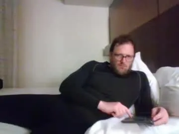 rrunner7200 — Freechat on Chaturbate
