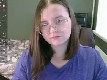 ruby_doyle — #cute #bigass #bigboobs #glasses #foot