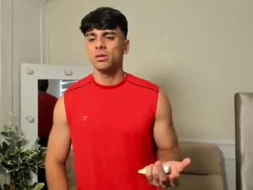 russ_w8 — GOAL: Sexy dance [80 tokens remaining] Welcome to my room! #feet #18  #latino  #cute  #new