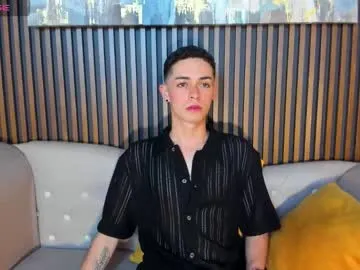 ryan_sailor — GOAL: show your Ass / Play with your hole 5 min [111 tokens remaining] Welcome to my room! #twink #anal #skinny #gay #young