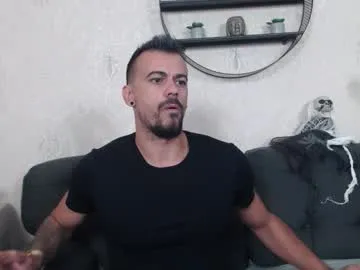 ryanvibe — Oil tease & flex / CumShow #master  #bigcock #cum #new #muscle #daddy The closer we get, the less control I keep. [484 tokens remaining]