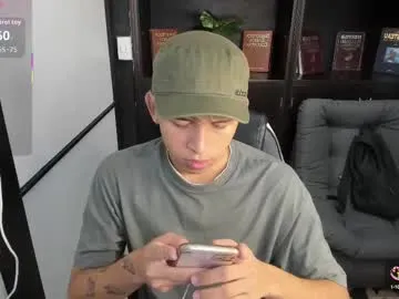 ryderstone_ — GOAL: HARD DICK [69 tokens remaining] Welcome to my room! #bigcock #young #cum #18 #twink